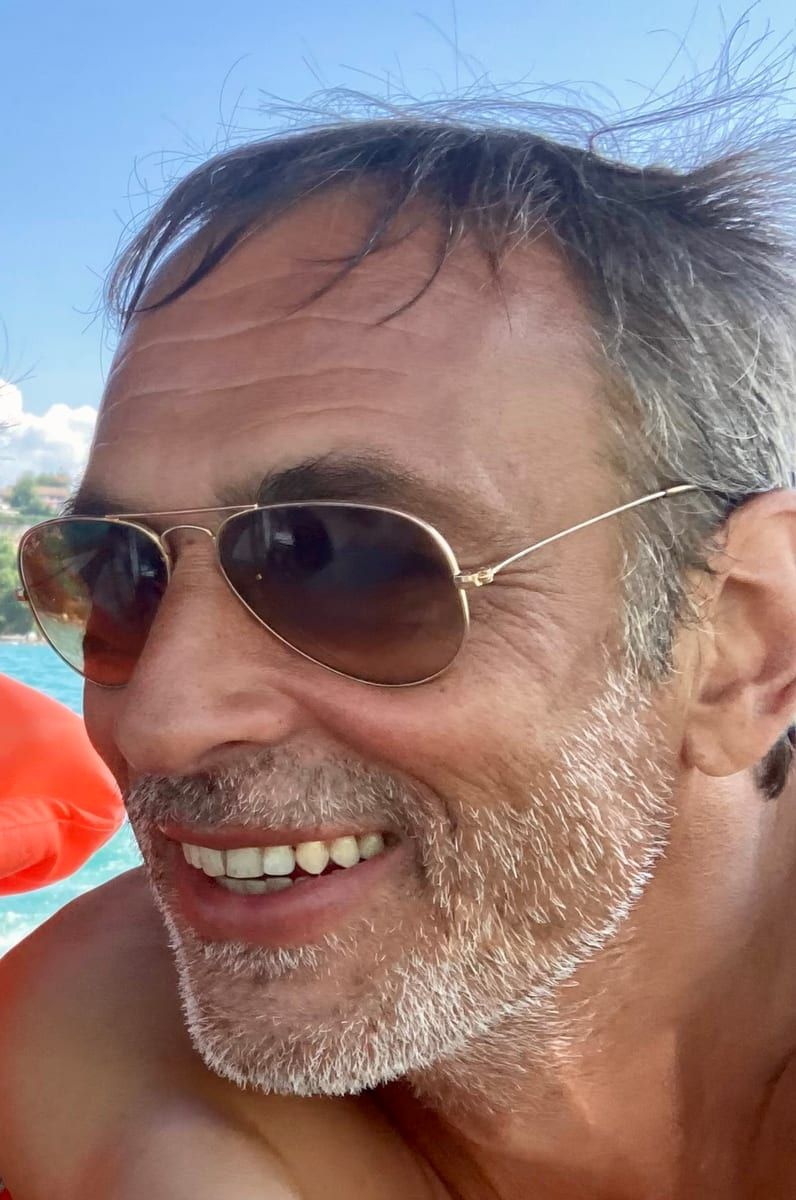 Perfil de Hamine